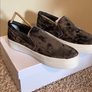 Gema Gray Velvet sneakers